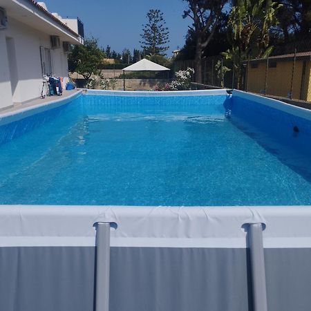 Caledonia Relax Villa Сиракуза Екстериор снимка