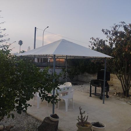 Caledonia Relax Villa Сиракуза Екстериор снимка
